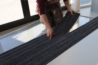 AGIR produit QuickMat TILE - Anthracite - 1m2